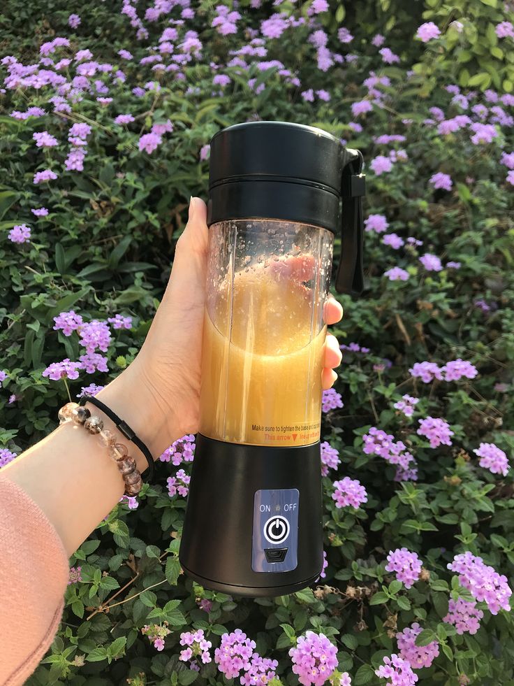 Rechargeable Portable Juicer Blender β (USB Charging)